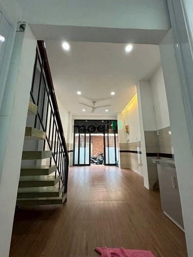 Hình ảnh Cho thuê nhà Vũ Tùng, P.2, 4x7m, DTSD: 60m2, 2pn, 3wc, 12.5tr