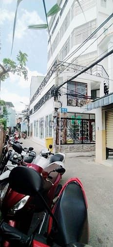 Hình ảnh Cho Thuê 1 PN + Mặt Bằng 4x10m Ngay Lê Trọng Tấn