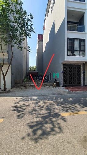 Hình ảnh +Cần bán nhanh lô đất-TĐC Giang Biên-DT95m2-Đất -MT6.1 nhỉnh 16.5 tỷ (