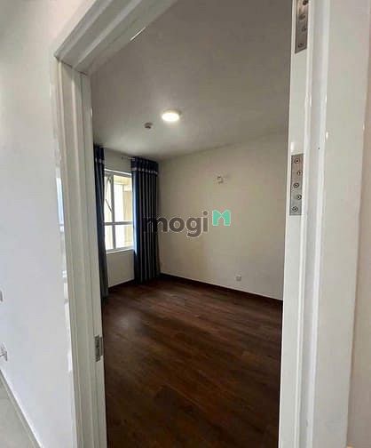 Hình ảnh Chung cư Park Legend, Hoàng Văn Thụ, TB: 2p ngủ. 1wc, 15tr/th