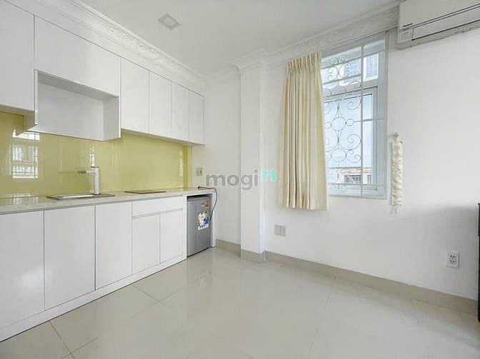 Hình ảnh Cho Thuê Căn Hộ Cửa Sổ Lớn Gần Phố Bùi Viện ,Công viên 23/9