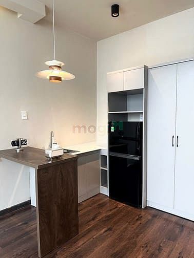Hình ảnh Cho Thuê CHDV Full nội thất gần VX Lý Thái Tổ