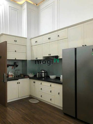 Hình ảnh Chung cư Lạc Long Quân, P3, Q11: ban công, nội thất, 3p ngủ, 14tr/th