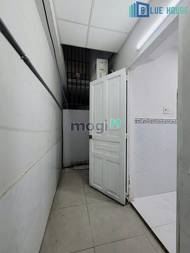 Hình ảnh Phòng trọ ngay Etown công hòa tân bình