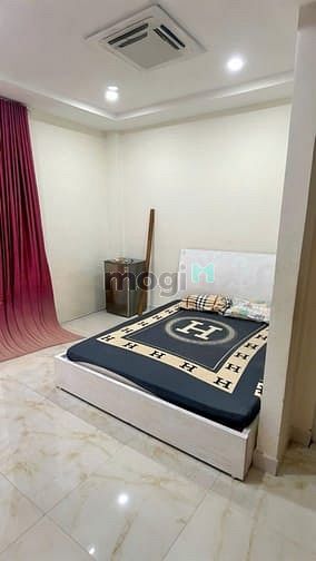 Hình ảnh Nhà Đẹp 5 Tầng - P.15, Q.TÂN BÌNH