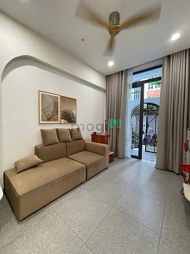 Hình ảnh Nhà Đẹp 5 Tầng - P.15, Q.TÂN BÌNH
