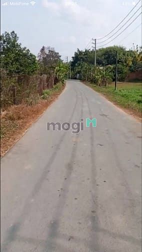 Hình ảnh Bán lô đất mặt tiền đường nhựa có 300 m thổ cư giá rẻ khu dân cư đông