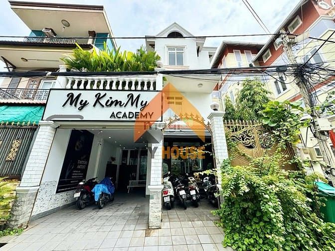 Hình ảnh Villa Quốc Hương Khu Vực Sầm Uất Cho Thuê Chỉ 45tr