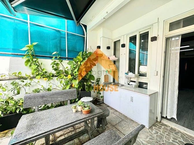 Hình ảnh Villa Quốc Hương Khu Vực Sầm Uất Cho Thuê Chỉ 45tr