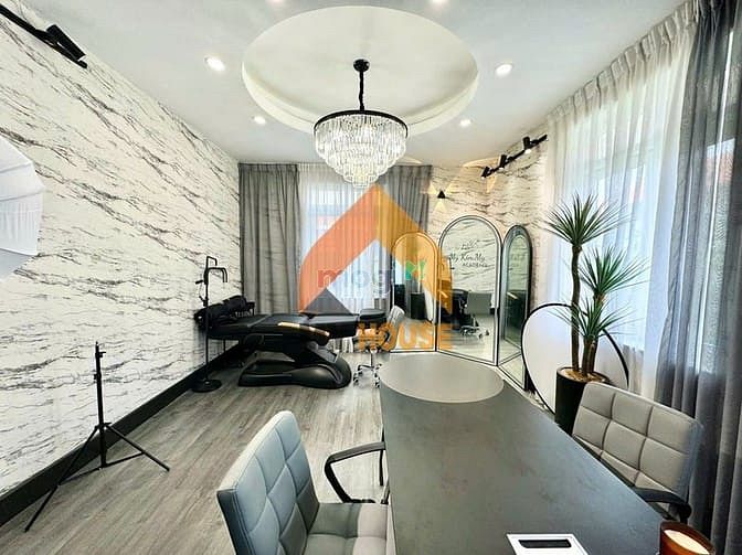 Hình ảnh Villa Quốc Hương Khu Vực Sầm Uất Cho Thuê Chỉ 45tr