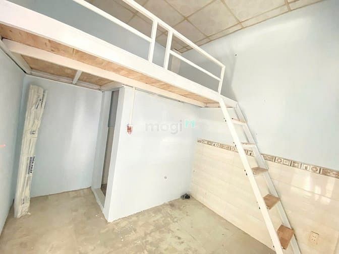 Hình ảnh Phòng có gác 2tr7 ở Gò Dầu , Tân Quý