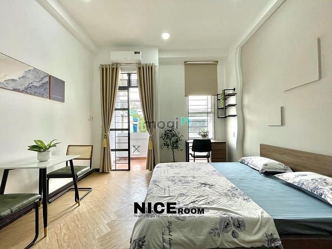 Hình ảnh Cho thuê căn studio ban công ngay cầu Lê Văn Sỹ - Full nội thất giá rẻ