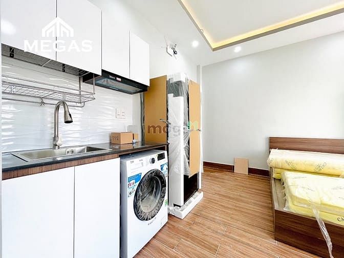 Hình ảnh Cho Thuê CHDV gần UEH cs B gần cầu vượt 3/2