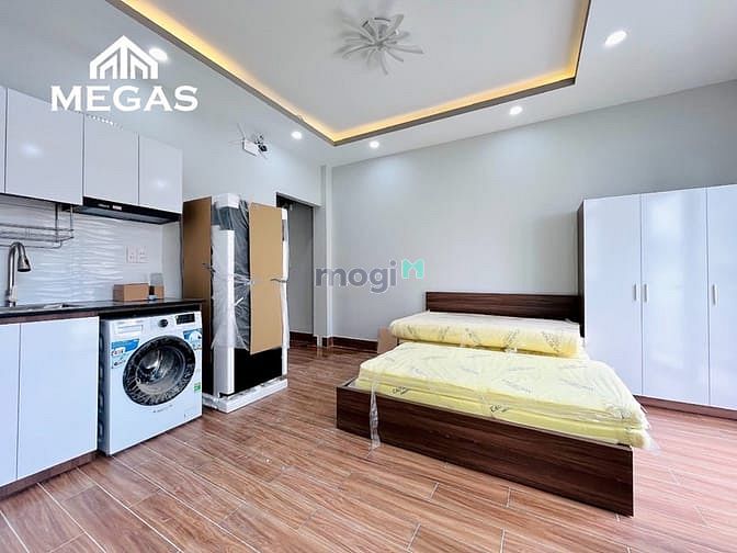 Hình ảnh Cho Thuê CHDV gần UEH cs B gần cầu vượt 3/2