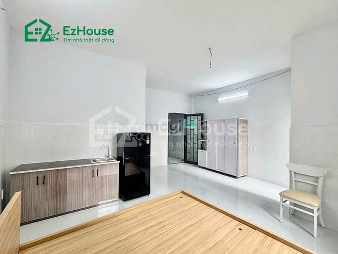 Hình ảnh Cho Thuê CHDV Full Nột Thất Mới , Gần Ngã Tư 4 Xã, Bệnh Viện Bình Tân