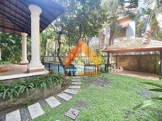 Hình ảnh Biệt Thự Sân Vườn, Hồ Bơi Quận 2 Cho Thuê Dài Hạn