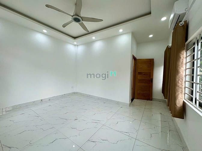 Hình ảnh Villa Mini Cho Thuê chỉ 35tr (bao thuế) Trung Tâm Q2