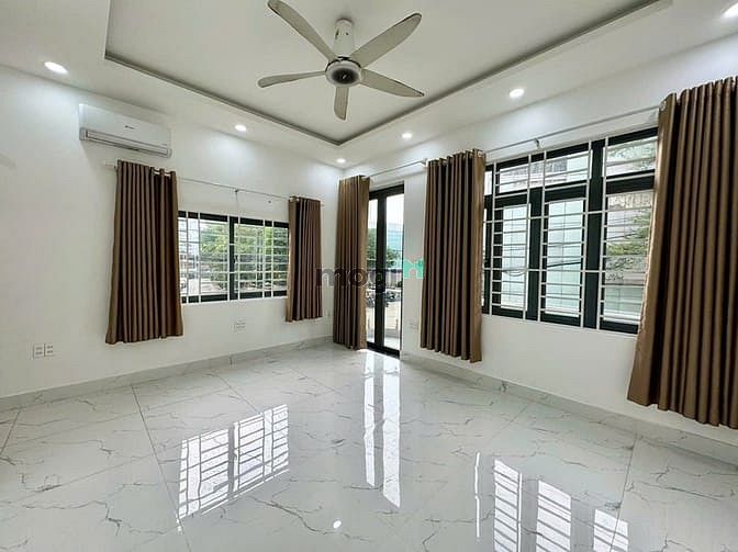 Hình ảnh Villa Mini Cho Thuê chỉ 35tr (bao thuế) Trung Tâm Q2