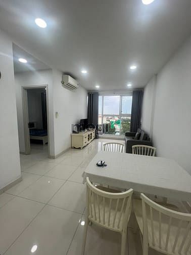 Hình ảnh Cho thuê nhanh Cộng Hoà Garden Q.Tân Bình. 75m2, 2pn2wc, full nội thất