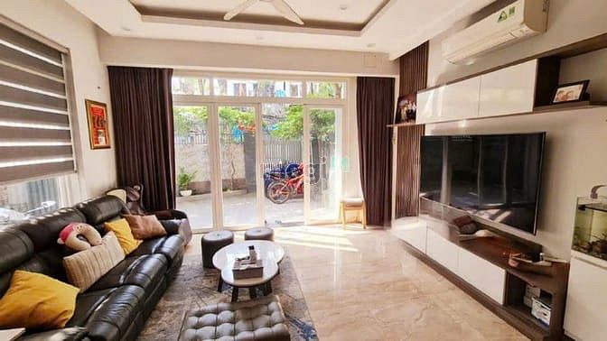 Hình ảnh Cho thuê Vila góc 2mt khu cư xá Phan Đăng Lưu, P.3, Q.Bình Thạnh