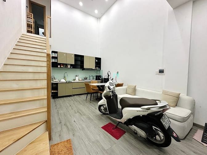 Hình ảnh Bán nhà 2 tầng Phan văn trị phường 11 bình thạnh