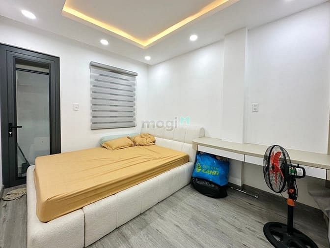 Hình ảnh Bán nhà 2 tầng Phan văn trị phường 11 bình thạnh