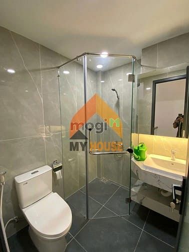 Hình ảnh Nhà Mới Xây Full Nội Thất Có Thang Máy CHỉ 30tr
