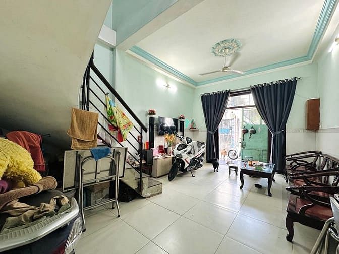 Hình ảnh Bán nhà 2 tầng nơ trang Long bình Thạnh