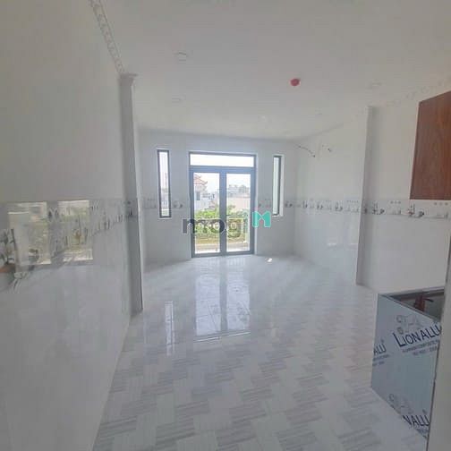 Hình ảnh Phòng bancol full nội thất ở Le Văn Quới