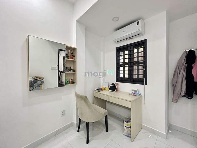 Hình ảnh Bán nhà 2 tầng nơ trang Long bình Thạnh