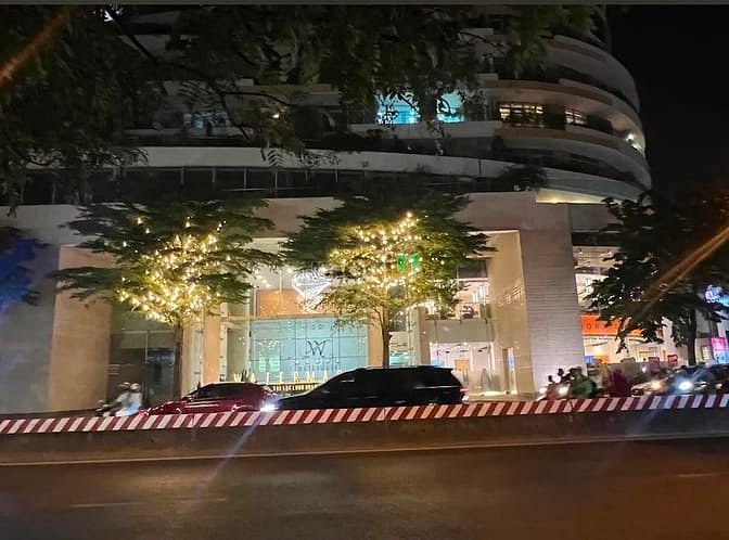 Hình ảnh CHO THUÊ MBKD 414m2 chung cư Water Mark Lạc Long Quân