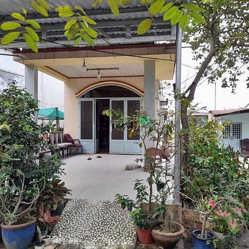 Hình ảnh Bán lô đất 1000m Full thổ cư giá rẻ có nhà cấp 4 gần QL 22