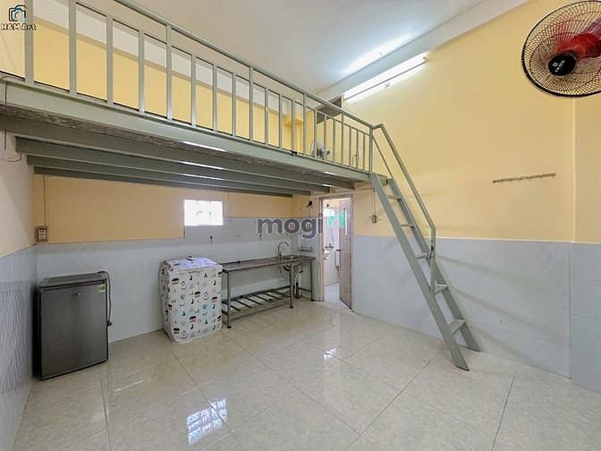 Hình ảnh Phòng Trọ Mới Tân Bình có Gác đứng - Cộng Hoà, Hoàng Hoa Thám