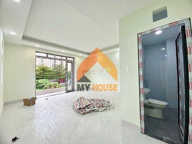 Hình ảnh Nhà Văn Phòng Mới Xây Chưa Qua Sử Dụng, Có Thang Máy