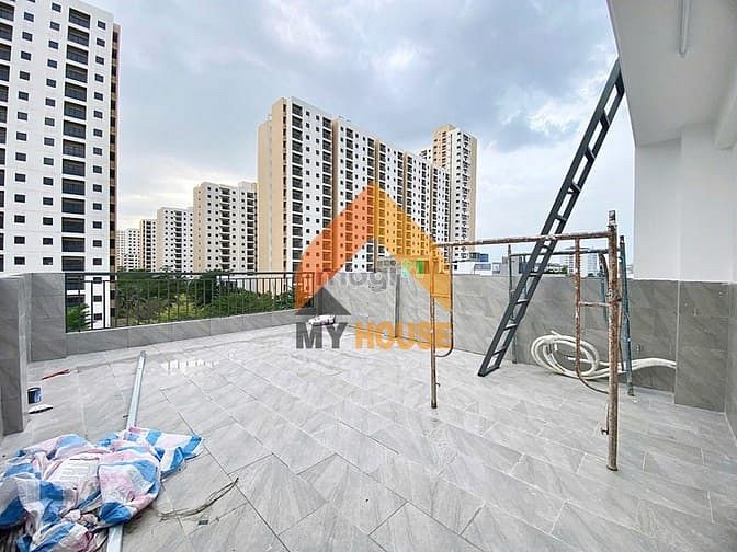Hình ảnh Nhà Văn Phòng Mới Xây Chưa Qua Sử Dụng, Có Thang Máy