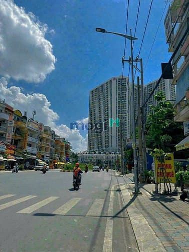 Hình ảnh BINGO cho thuê mặt bằng giá rẻ ,gần bễn xe q8 ô tô 2 chiều