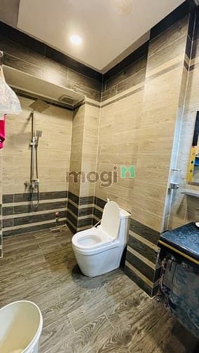 Hình ảnh Vị trí Mặt tiền Phan Anh Bình Trị Đông Bình Tân 4x23 6 tầng thang máy