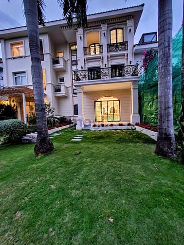 Hình ảnh Cho thuê biệt thự đẹp tại khu compound cao cấp Chateau, Phú Mỹ Hưng