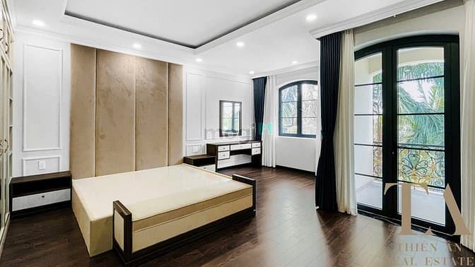 Hình ảnh Cho thuê biệt thự đẹp tại khu compound cao cấp Chateau, Phú Mỹ Hưng