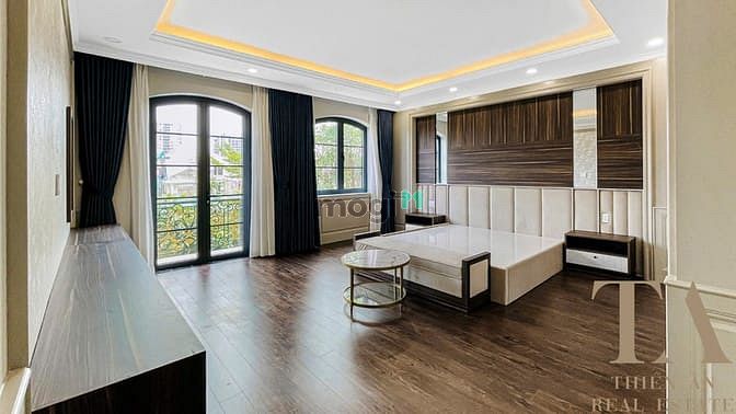 Hình ảnh Cho thuê biệt thự đẹp tại khu compound cao cấp Chateau, Phú Mỹ Hưng