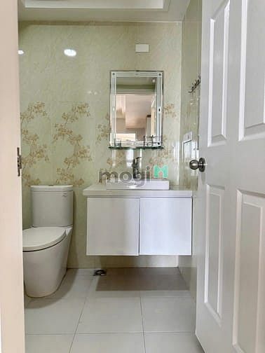 Hình ảnh Chung cư 590, CMT8,P11, Quận 3:95m2,2p ngủ,2wc,NTCB, 14tr/th