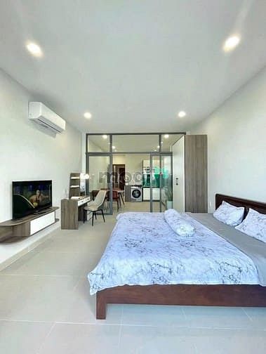 Hình ảnh CHo ThUê Căn STudioo Ngay VinCom Nguyễn Xí - Ngã Tư Hàng Xanh
