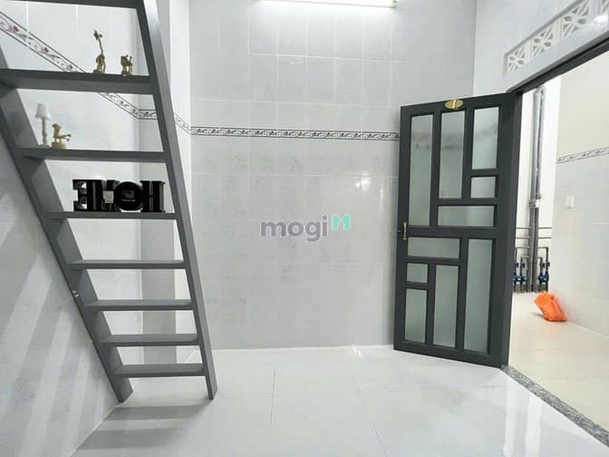 Hình ảnh DUPLEX trống sẵn có nhiều tiện ích tại quận 2