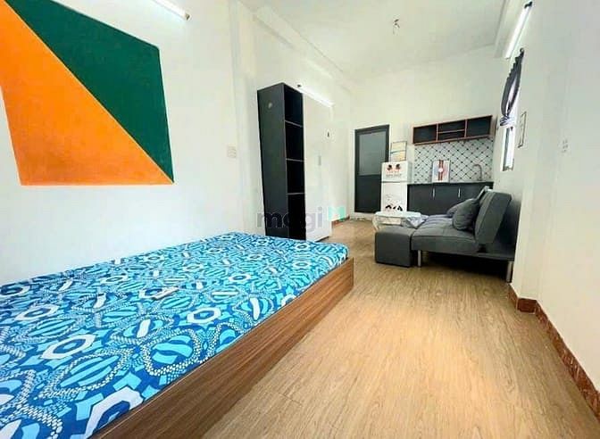 Hình ảnh CHDV full nội thất phòng Studio cửa sổ trời - cửa sổ hàng lang