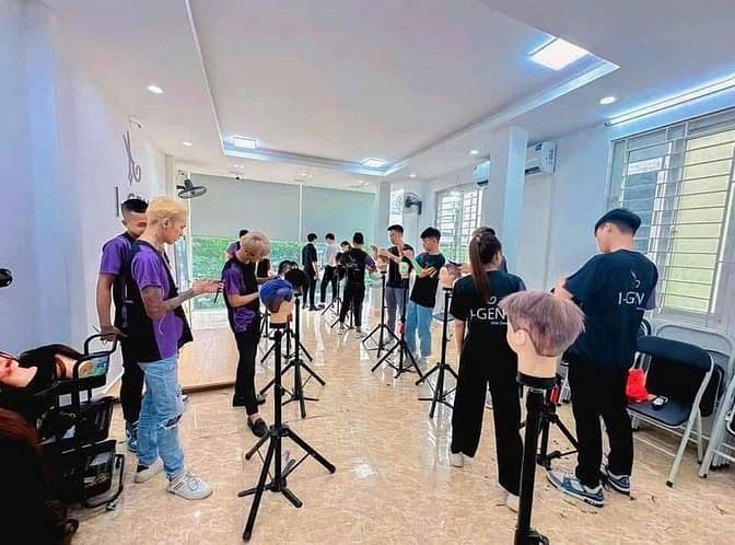 Hình ảnh Cho thuê MBKD vị trí đắc địa Phạm Văn Đồng. 90m2 - 4 tầng - MT 5m