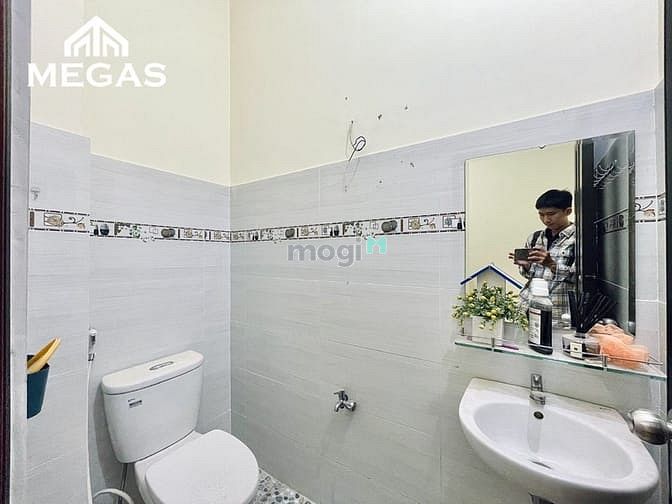 Hình ảnh Phòng Studio mới khai trương ngay CỘNG HOÀ - HOÀNG HOA THÁM