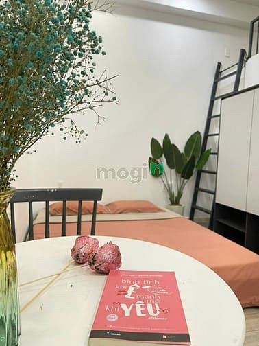 Hình ảnh CĂN HỘ Dịch Vụ NẰM Vị TRÍ Đắc Địa GIỮA LÒNG Q7