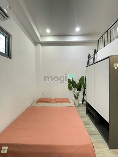 Hình ảnh CĂN HỘ Dịch Vụ NẰM Vị TRÍ Đắc Địa GIỮA LÒNG Q7