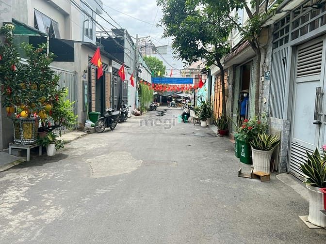 Hình ảnh Chủ cần bán đất hẻm 6m, 19 Hồ Bá Phấn, Phước Long A, Tp Thủ Đức