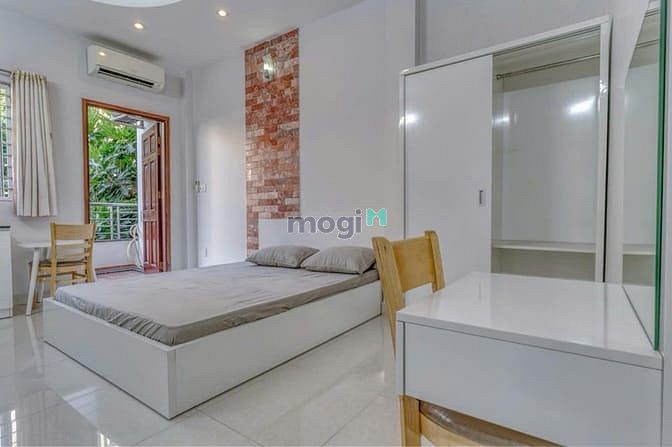 Hình ảnh Giá Rẻ  Bất Ngờ ! Chỉ 17 Tỷ Nhà Phố Sát Trần Lựu DT 80 m2, 3 lầu , 6pn